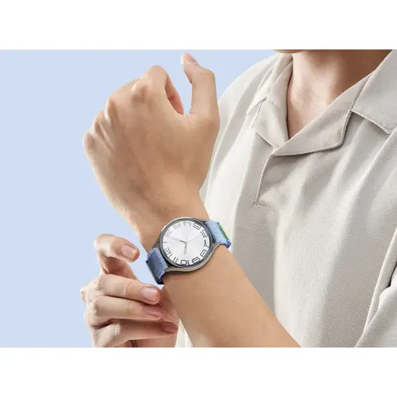 Samsung Galaxy Watch6 • 40 мм • Gold • Bluetooth / Wi-Fi + 4G LTE, Размер: 40 мм, Цвет: Gold, Тип ремешка: Sport, Цвет ремешка: Cream, Размер ремешка: S/M, Подключение часов: Bluetooth / Wi-Fi + 4G LTE, изображение 2